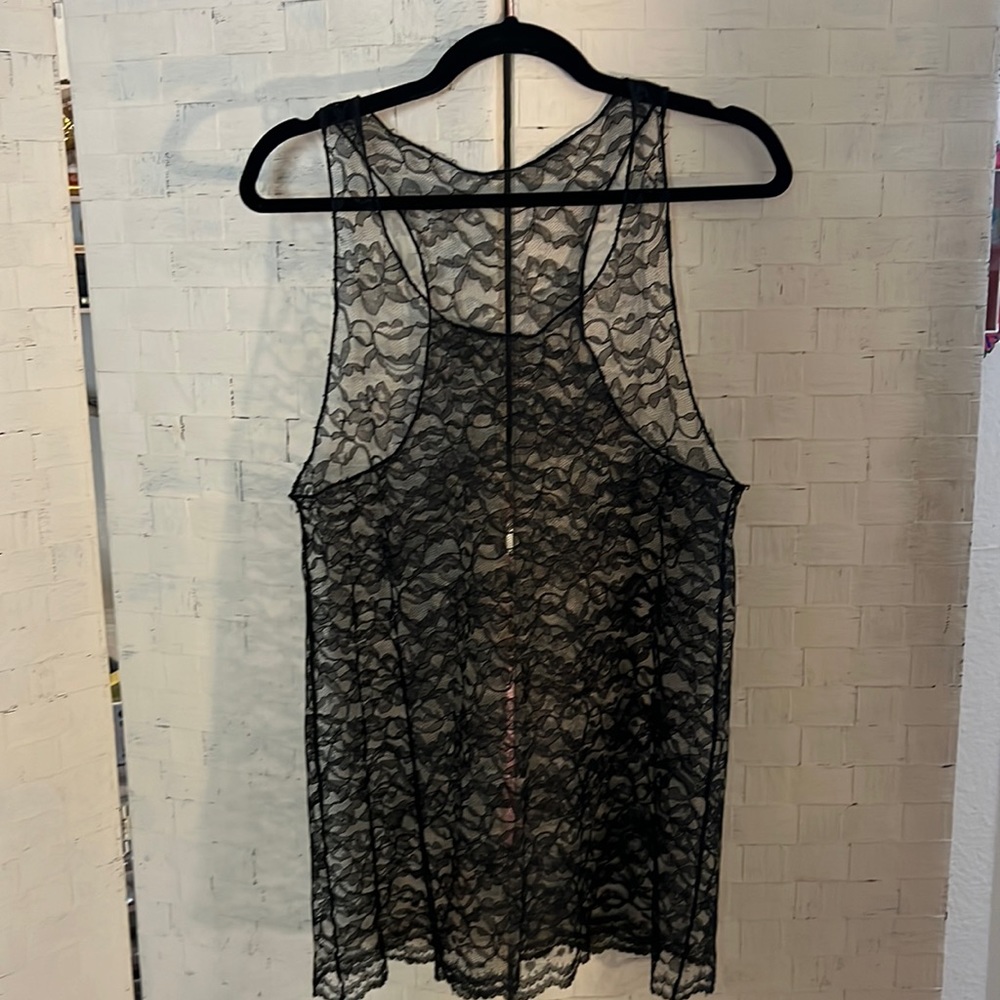 Black lace tank